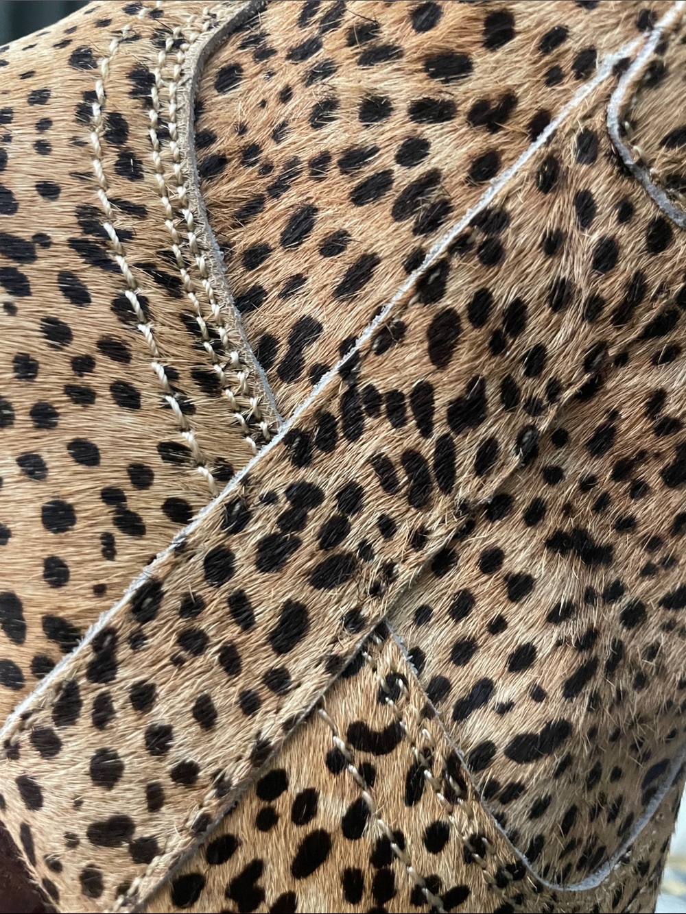 Dolce Vita Leopard Print Ankle Booties in Tan/Black - 9.5 - Picture 5 of 10